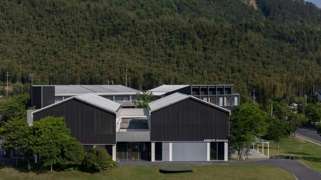 NoXbase Hotel / ClubBuildShop Architects - 酒店建筑室内设计